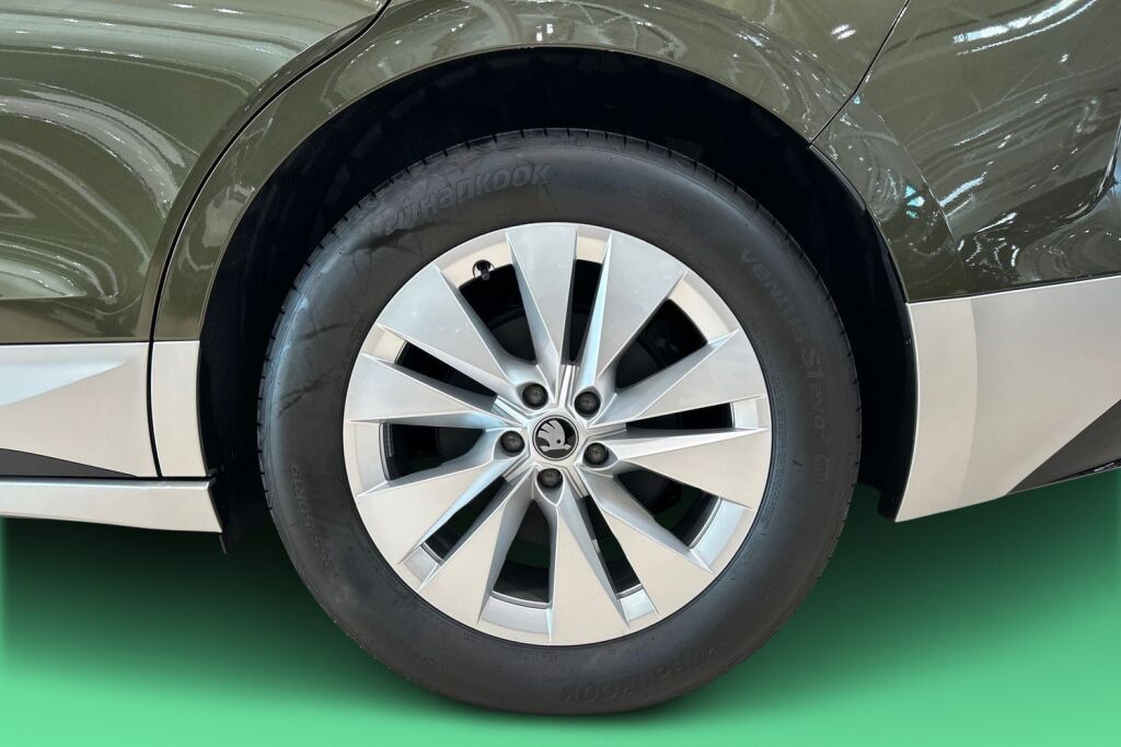 Skoda Enyaq 2025 85x 4x4 Style