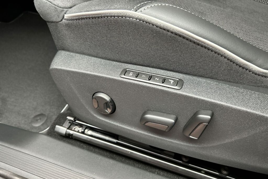 Skoda Elroq 2025 85 SportLine