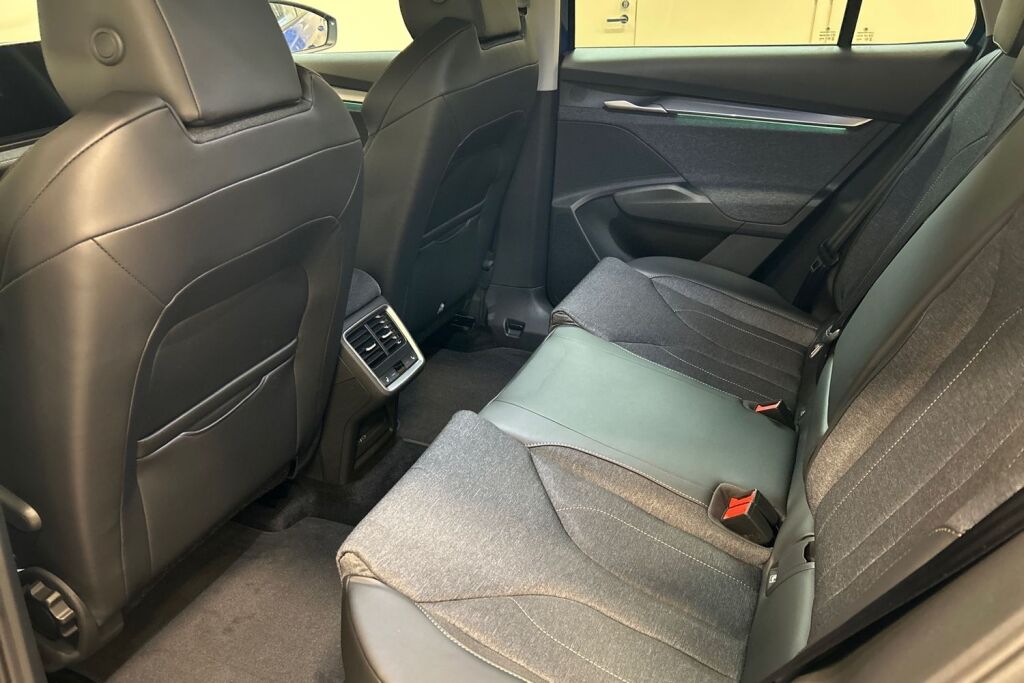 Skoda Elroq 2026 60 Selection
