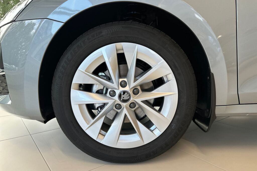 Skoda Octavia 2026 Combi 1.5 TSI 116 Selection eTEC DSG Autom.