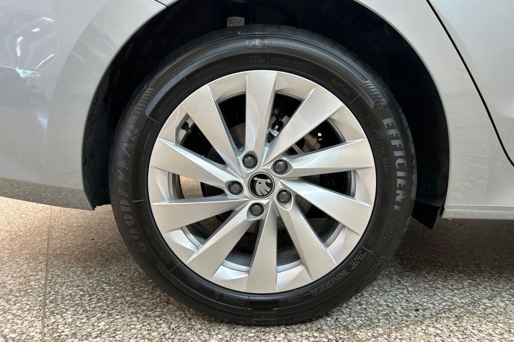 Skoda Octavia 2026 OCTAVIA Farmari (AC) 5ov 1498cm3 A