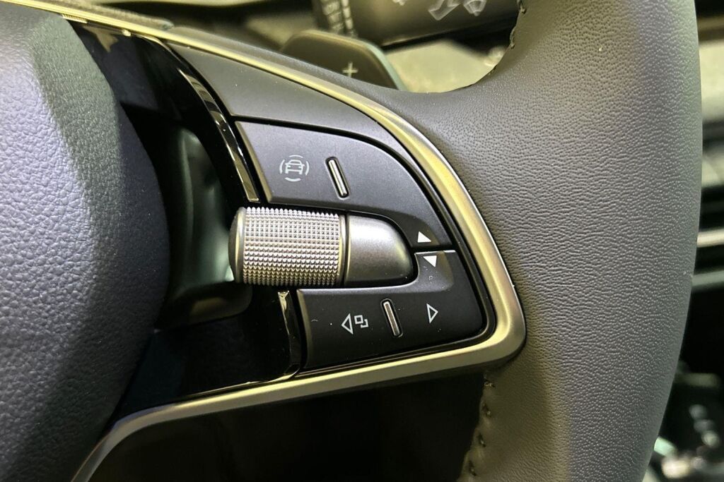 Skoda Octavia 2026 OCTAVIA Farmari (AC) 5ov 1498cm3 A