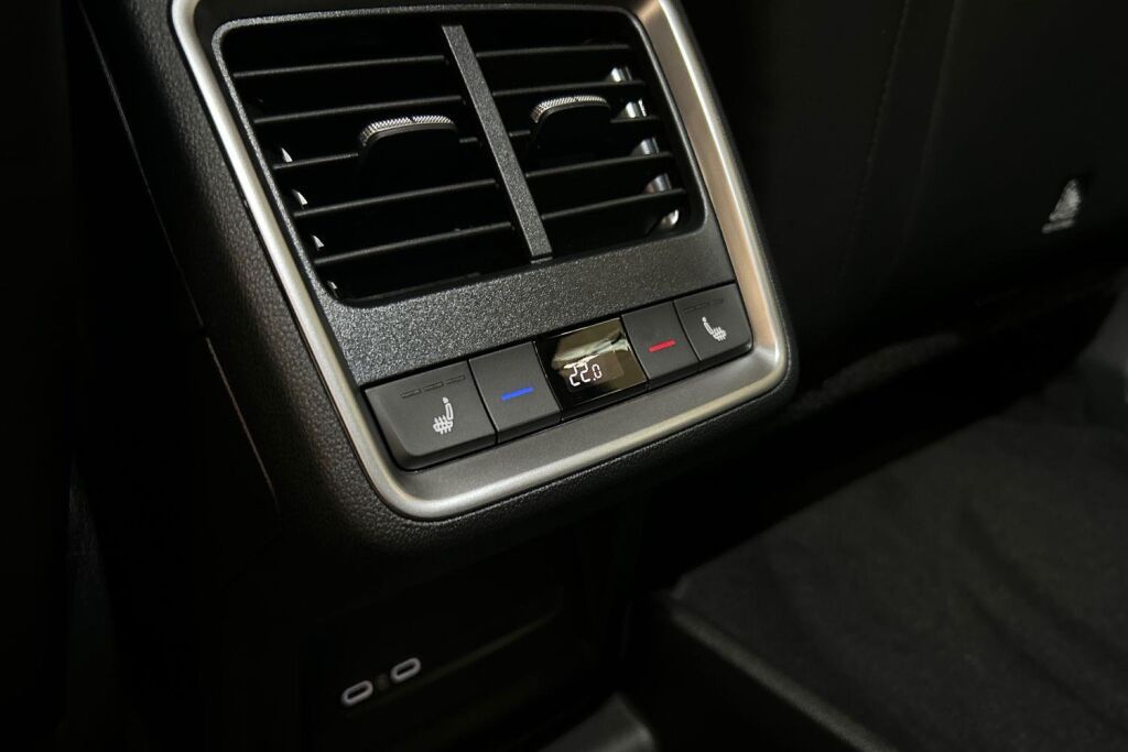 Skoda Elroq 2026 85x 4x4 Style