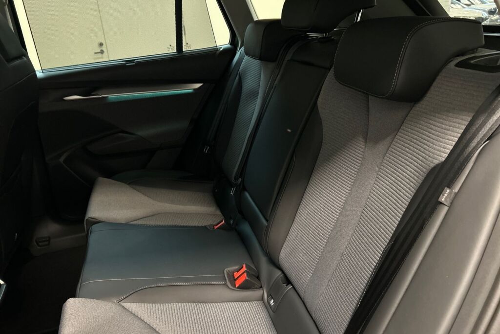 Skoda Enyaq 2026 85x 4x4 Style