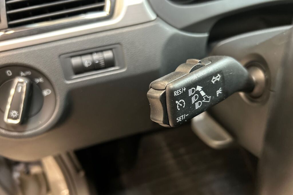 SKODA RAPID 2014 1,4 TSI Elegance DSG Autom.