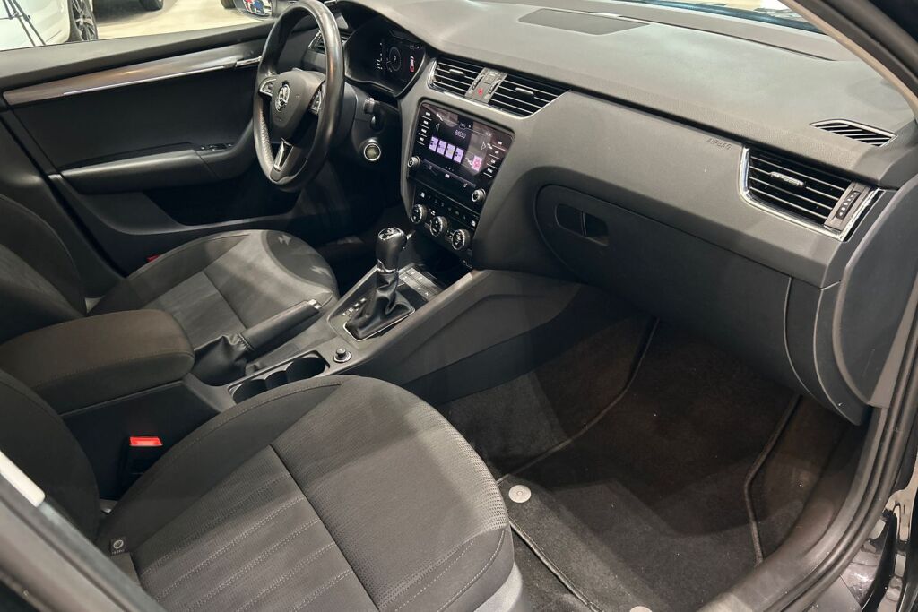 SKODA OCTAVIA 2020 Combi 1,5 TSI Style BusinessLine DSG Autom.