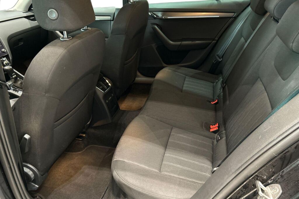SKODA OCTAVIA 2020 Combi 1,5 TSI Style BusinessLine DSG Autom.