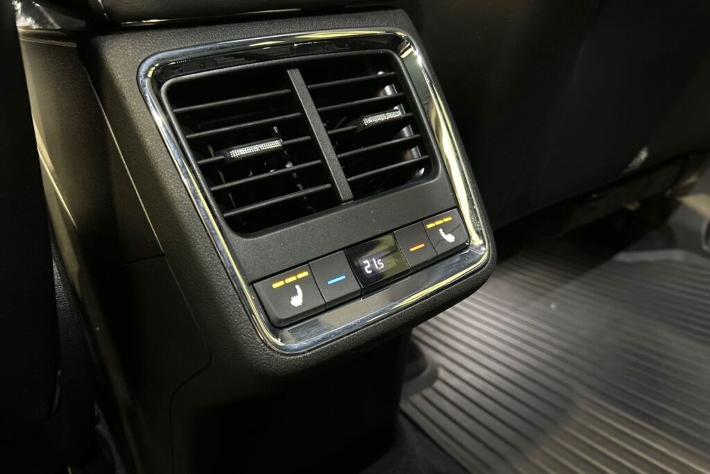 Skoda Enyaq 2022 80x 4x4 SportLine iV