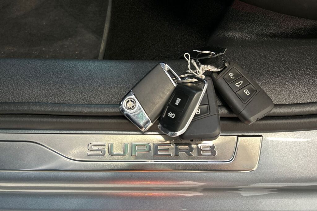 Skoda Superb 2020 1,4 TSI PHEV L&K iV DSG Autom.