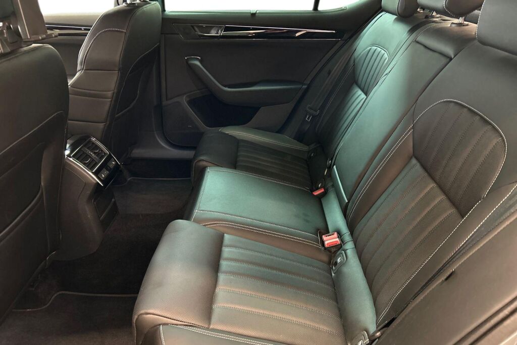 Skoda Superb 2020 1,4 TSI PHEV L&K iV DSG Autom.