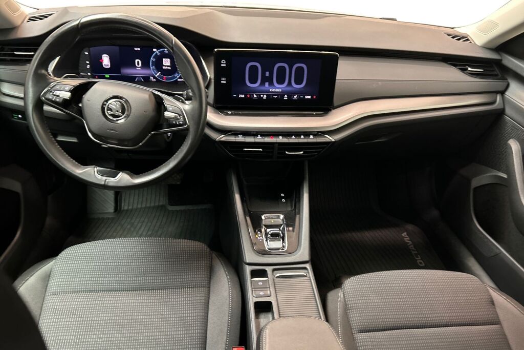 Skoda Octavia 2022 Combi 1.5 TSI Ambition eTEC DSG Autom.