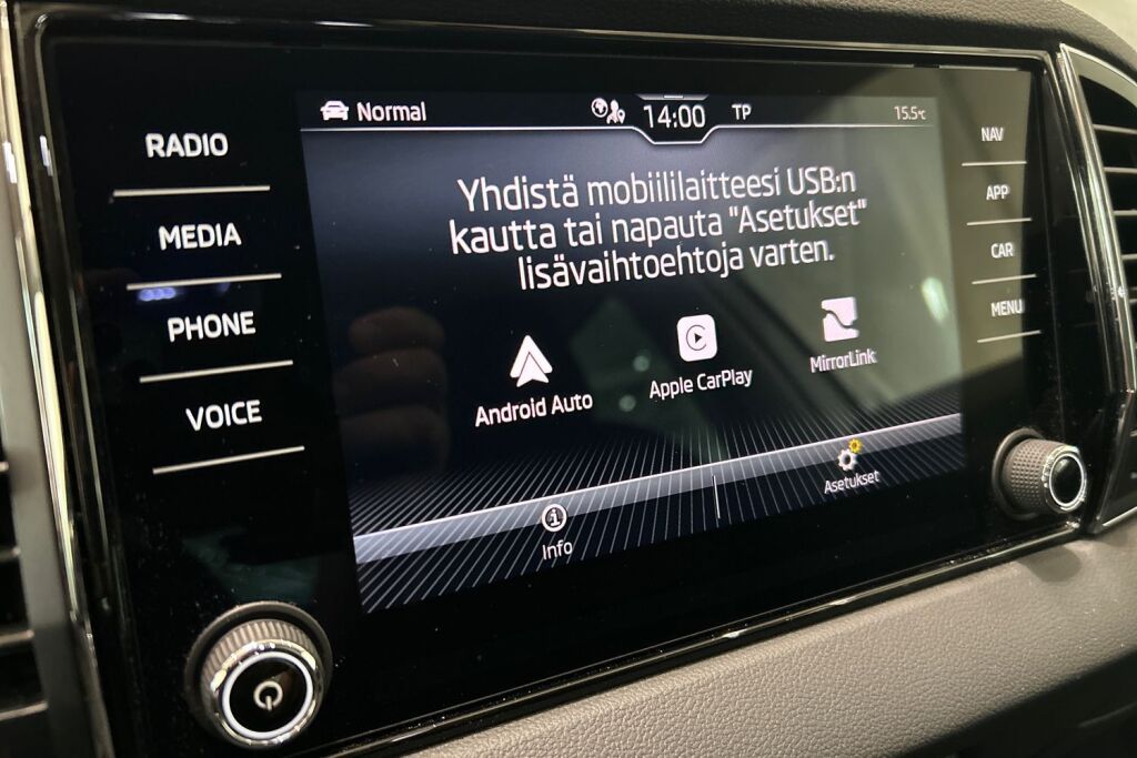 Skoda Karoq 2023 1.5 TSI Style DSG Autom.