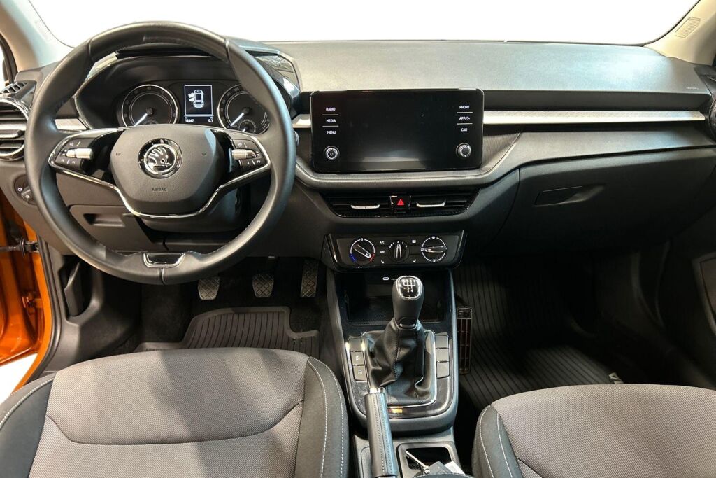 SKODA FABIA 2023 1.0 TSI 95 Ambition