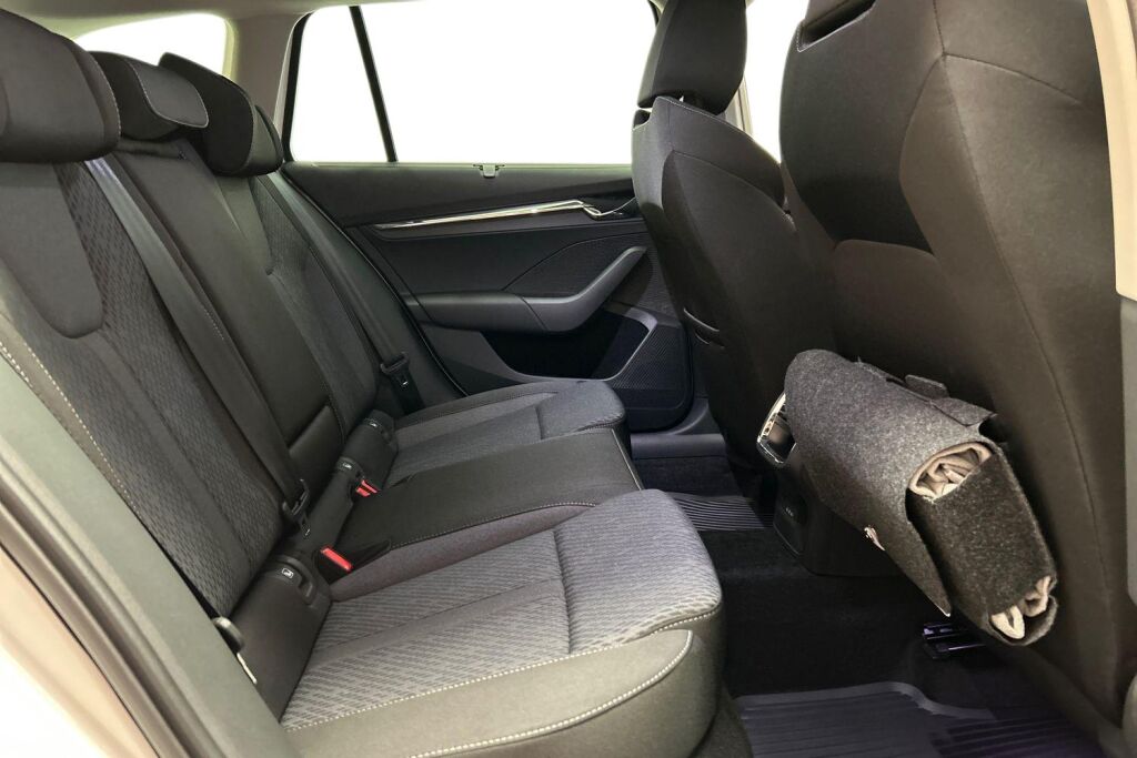 Skoda Octavia 2024 Combi 1.4 TSI PHEV Style iV DSG Autom.