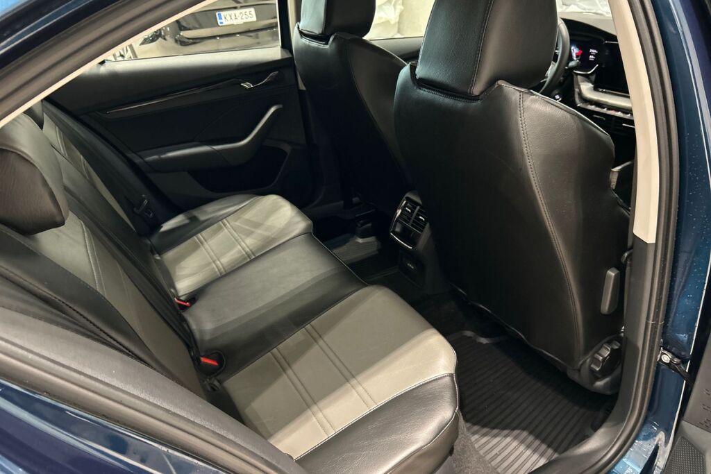 Skoda Octavia 2024 1.5 TSI Ambition