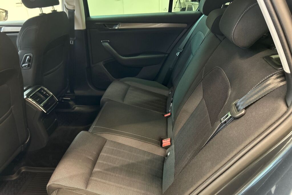 Skoda Superb 2021 Combi 1.4 TSI PHEV Style iV DSG Autom.
