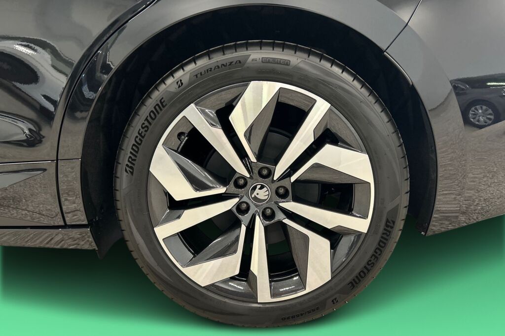 Skoda Enyaq 2025 Coupé 85x 4x4 SportLine