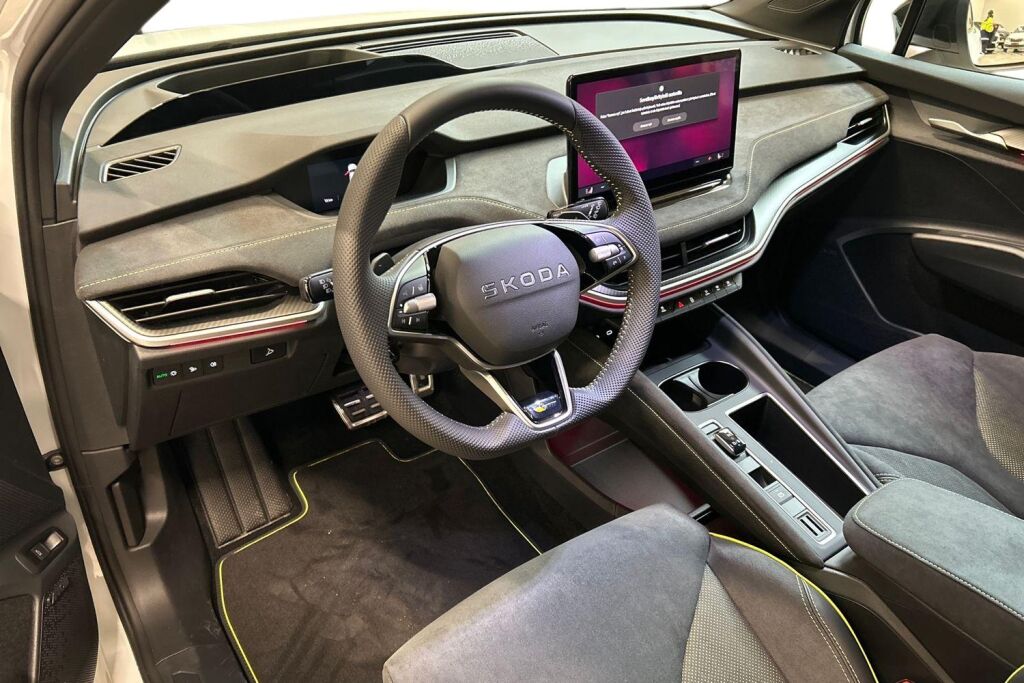 Skoda Elroq 2026 85x 4x4 RS