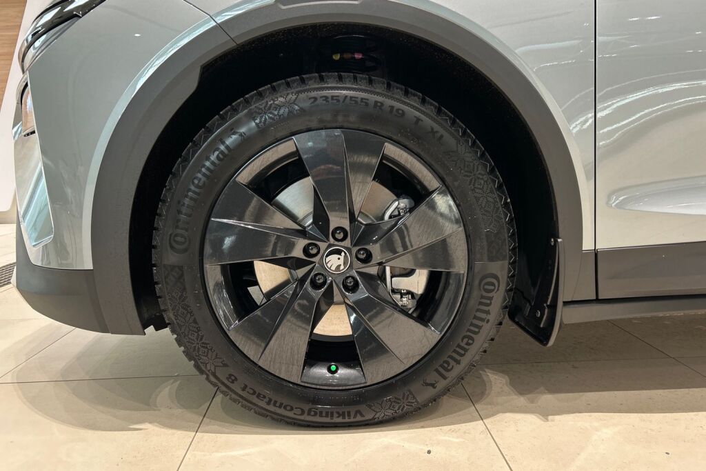 Skoda Elroq 2026 85x 4x4 Style