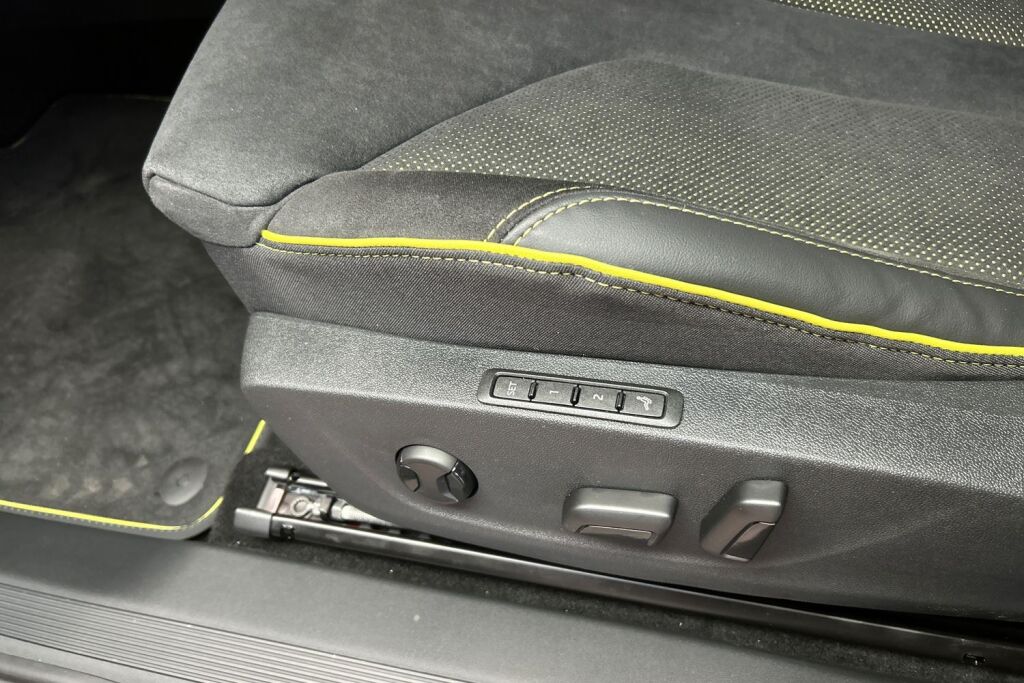 Skoda Elroq 2026 85x 4x4 RS