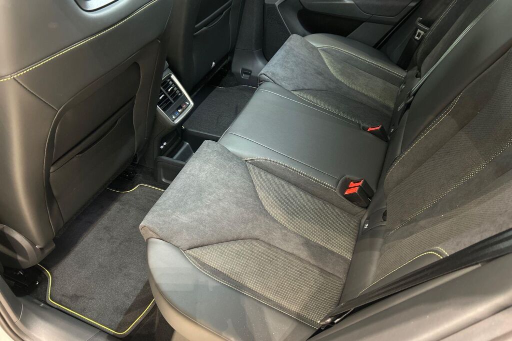 Skoda Elroq 2026 85x 4x4 RS