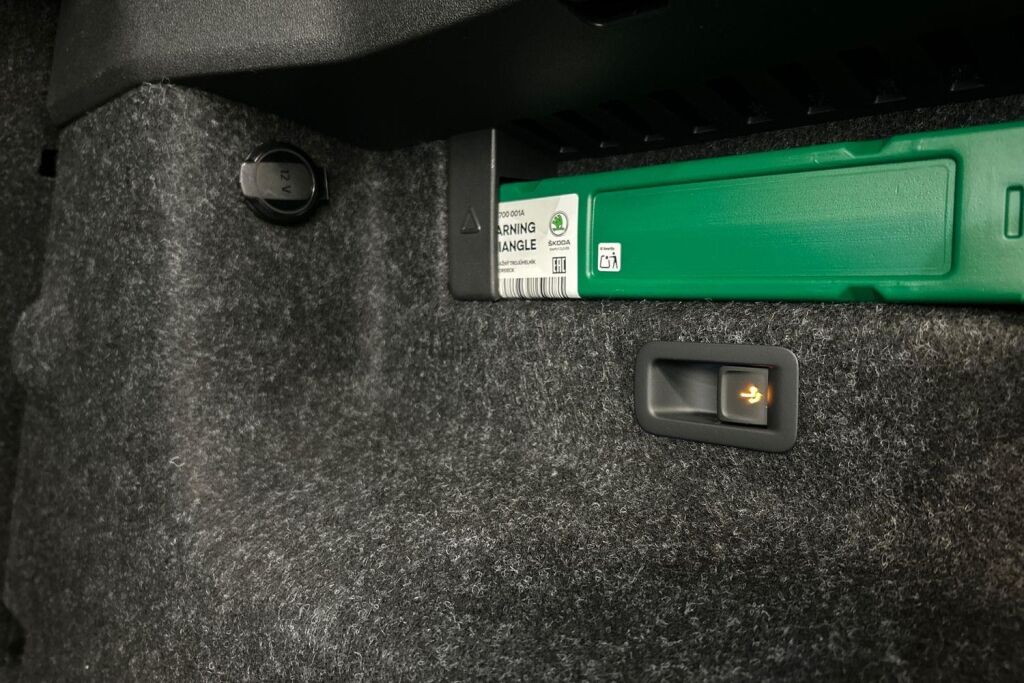 Skoda Enyaq 2026 Coupé 85x 4x4 Style