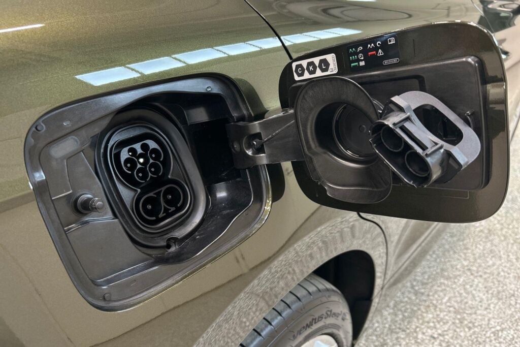 Skoda Enyaq 2026 Coupé 85x 4x4 Style