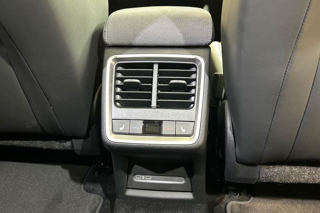 Skoda Enyaq 2026 Coupé 85x 4x4 Style