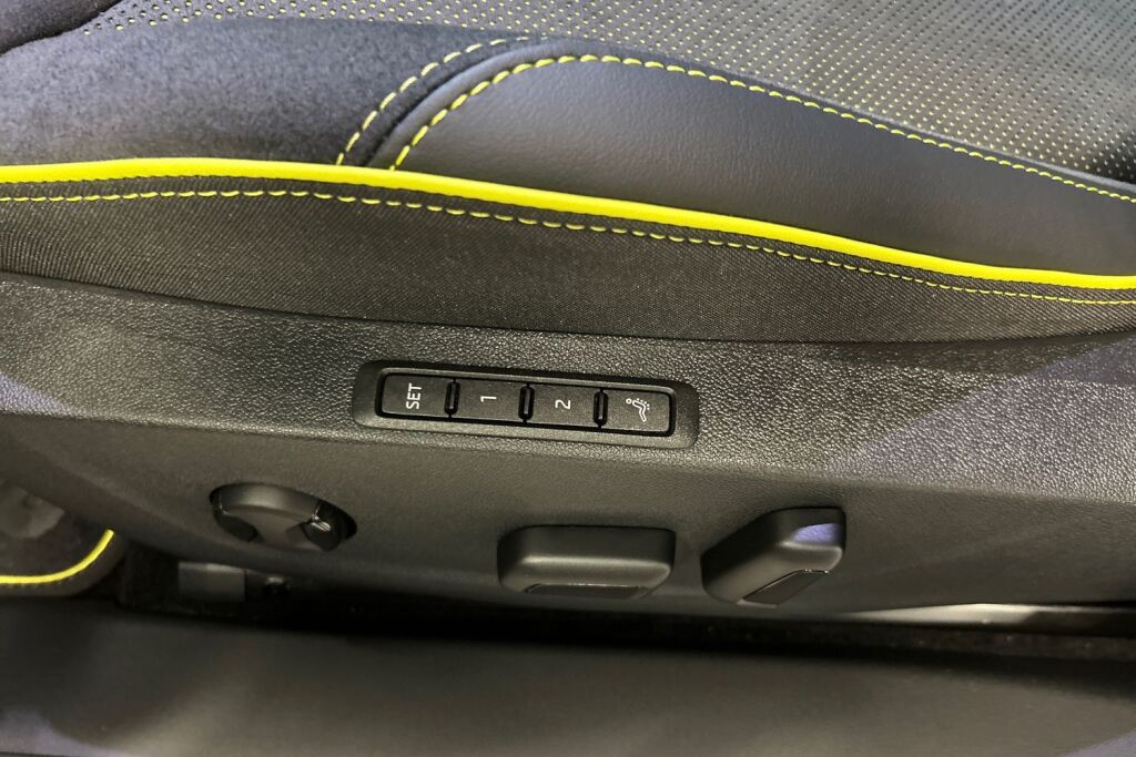 Skoda Elroq 2025 85x 4x4 RS