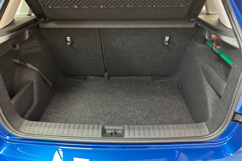 Skoda Kamiq 2025 1.0 TSI 116 Selection DSG Autom.