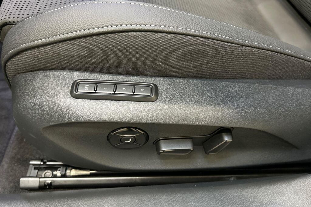 Skoda Superb 2026 SUPERB Sedan (AA) 5ov 1498cm3 A