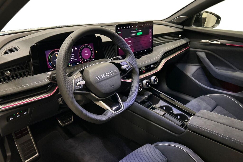 Skoda Superb 2026 SUPERB Sedan (AA) 5ov 1498cm3 A