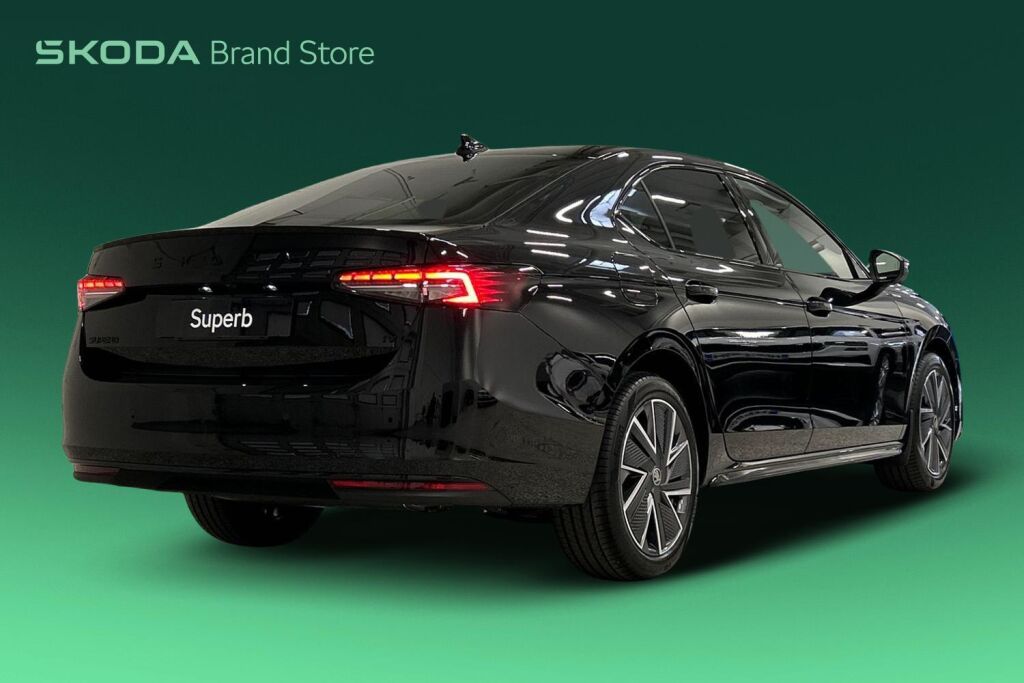 Skoda Superb 2026 SUPERB Sedan (AA) 5ov 1498cm3 A