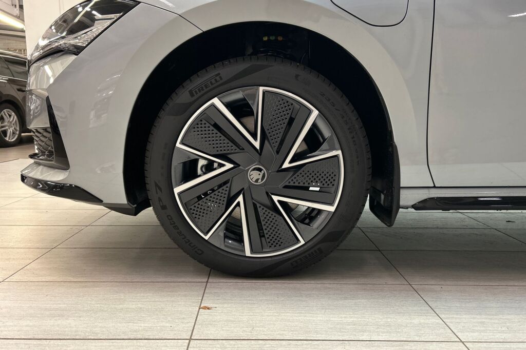 Skoda Superb 2025 1.5 TSI PHEV SportLine Explore DSG Autom.
