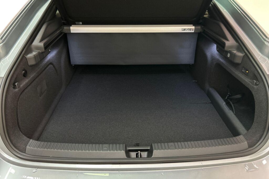 Skoda Superb 2025 1.5 TSI PHEV SportLine Explore DSG Autom.