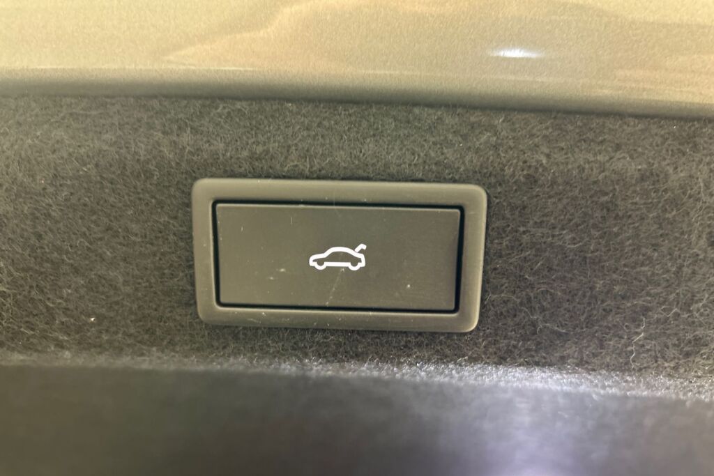 Skoda Superb 2025 1.5 TSI PHEV SportLine Explore DSG Autom.