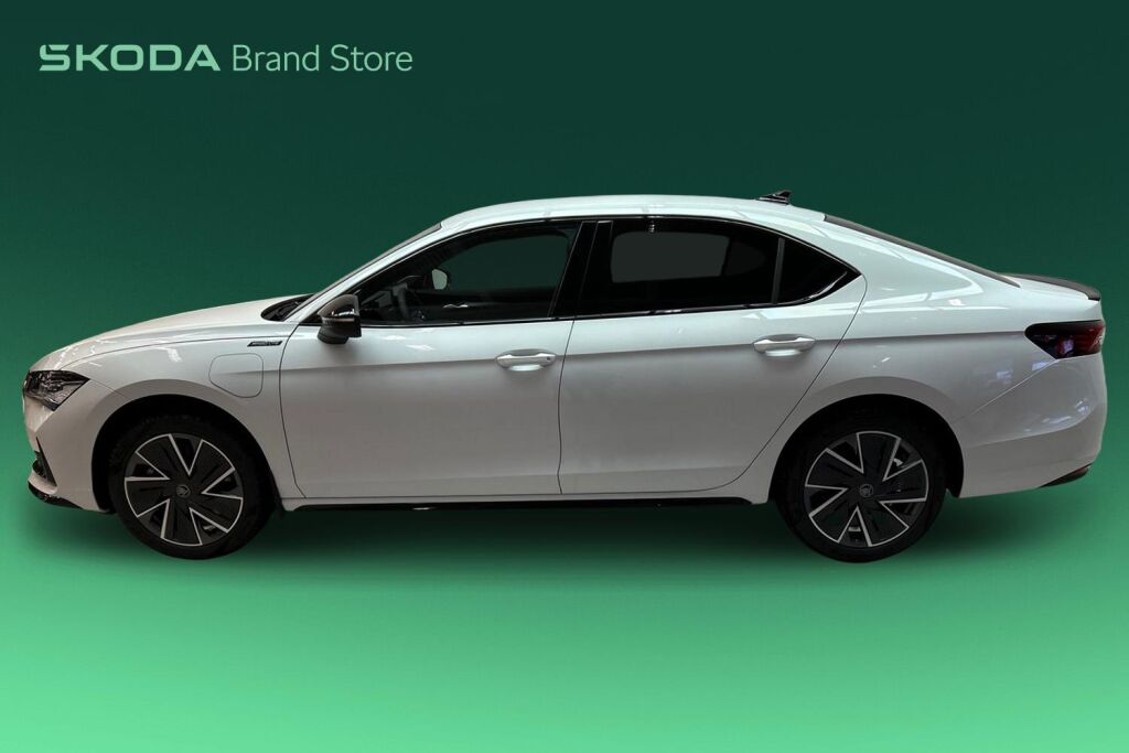 Skoda Superb 2025 1.5 TSI PHEV SportLine Explore DSG Autom.