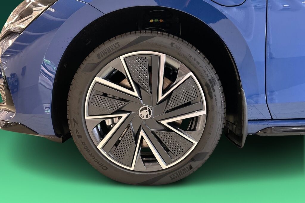 Skoda Superb 2025 1.5 TSI PHEV SportLine DSG Autom.