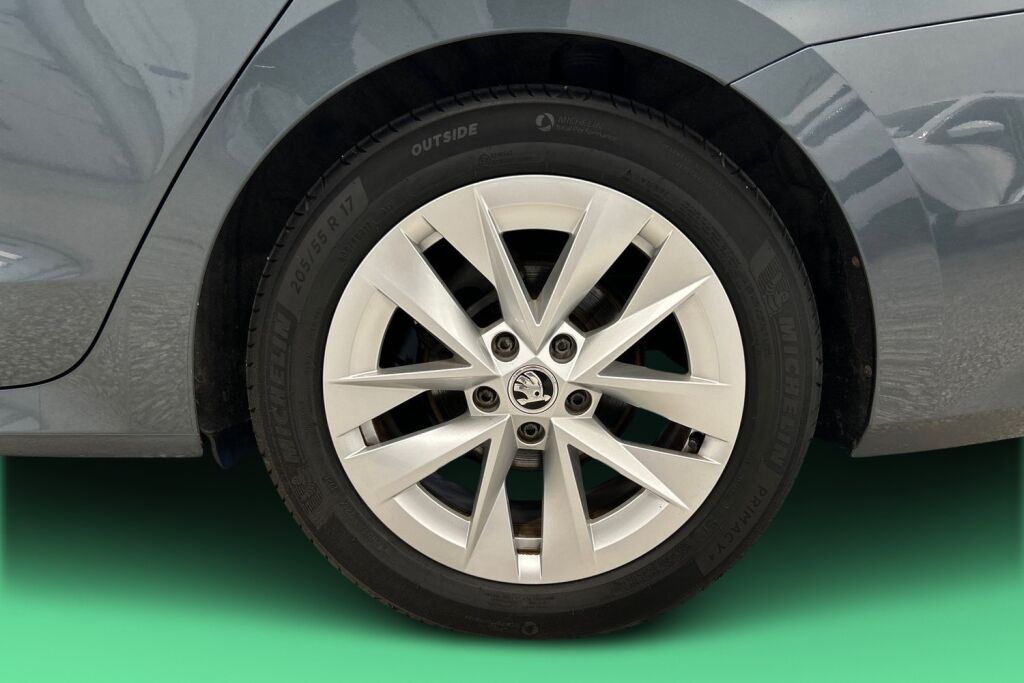 Skoda Octavia 2021 1,5 TSI G-TEC Style DSG Autom.