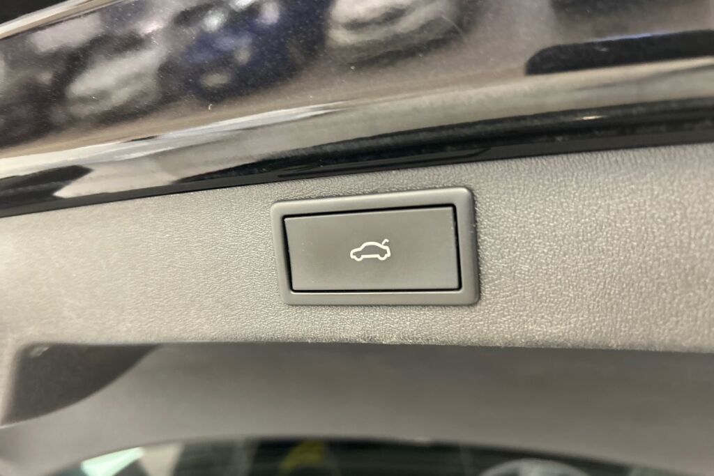 Skoda Enyaq 2021 80 Launch Edition iV