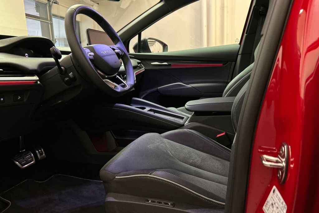 Skoda Enyaq 2025 85x 4x4 SportLine