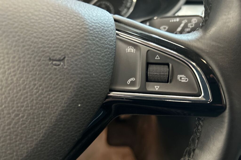 Skoda Superb 2018 Combi 1,4 TSI ACT Ambition BusinessLine DSG Autom.