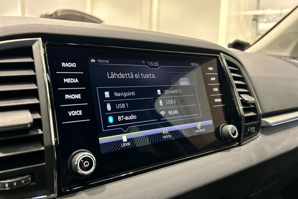 SKODA Karoq 2020 1,5 TSI Style BusinessLine DSG Autom.