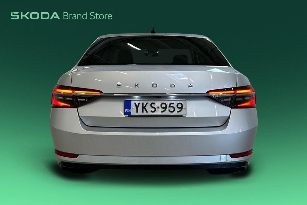 Skoda Superb 2022 2.0 TDI 150 Style DSG Autom.