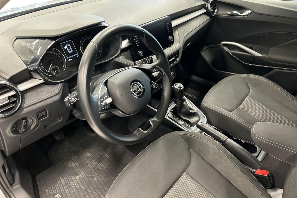 SKODA Fabia 2022 1.0 TSI 95 Style