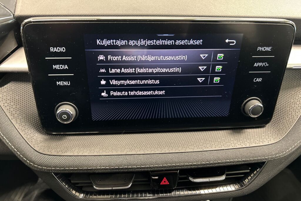 SKODA Fabia 2022 1.0 TSI 95 Style