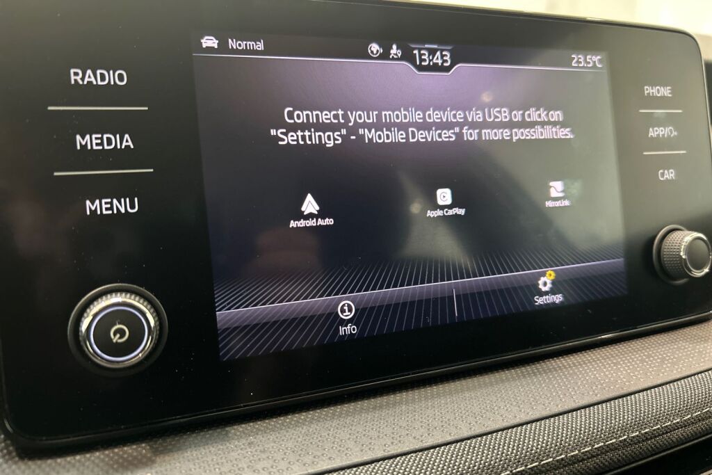 SKODA FABIA 2022 1.0 TSI 110 Style DSG Autom.