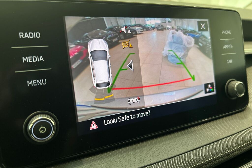 SKODA FABIA 2022 1.0 TSI 110 Style DSG Autom.