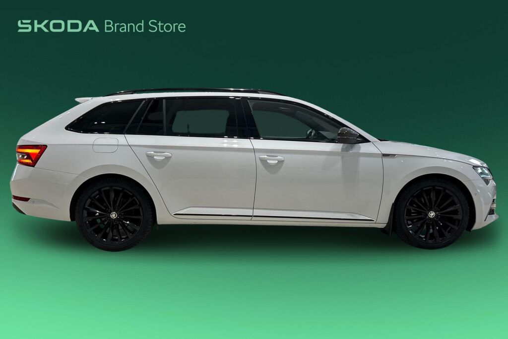 Skoda Superb 2023 Combi 2.0 TDI 200 SportLine Business DSG Autom.