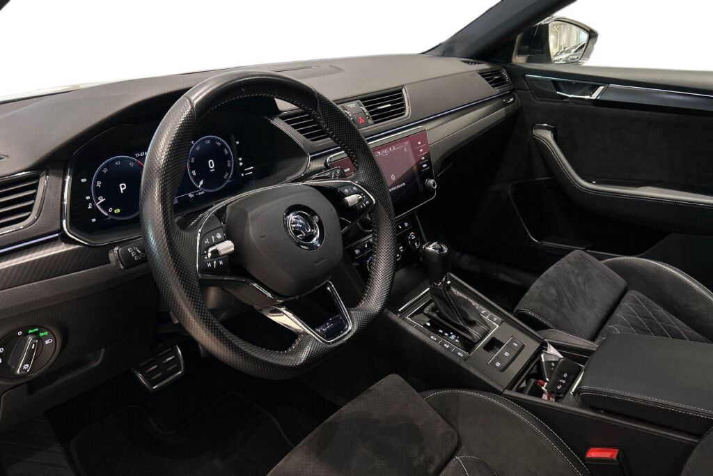 Skoda Superb 2023 Combi 2.0 TDI 200 SportLine Business DSG Autom.